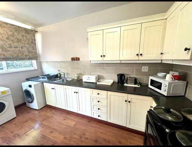 2 BEDROOM TOWNHOUSE FOR SALE IN WEMBLEY
